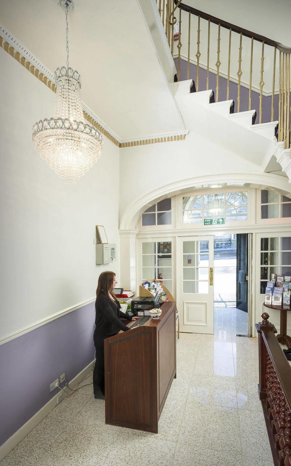 New Town Hotel Эдинбург Экстерьер фото